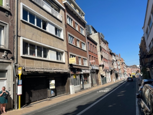 Rez-de-chaussée commercial à Namur
